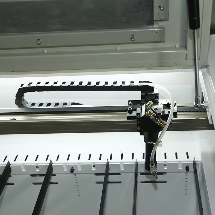산업용 고출력 CNC CO2 레이저 원단 절단기 레이저 - Industrial Laser Fabric Cutting Machine 리뷰 및 가격