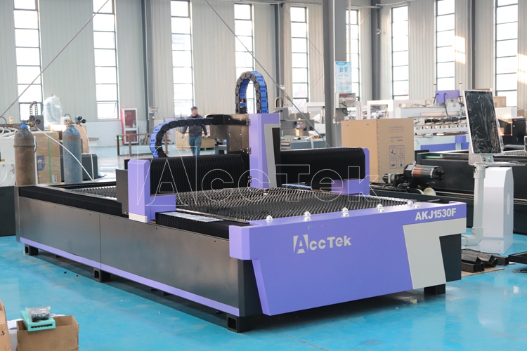 산업용 ACCTEK 공장 3000w 2kw 금속 강철  - Industrial Laser Price 리뷰 및 가격